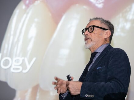 D220409AB_100_Easy-Resize.com_Easy-Resize.com.jpg